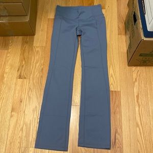 Athleta dusty blue pants S- boot cut style
